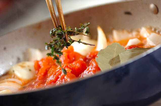 イカと新玉ネギのトマト煮の作り方の手順7