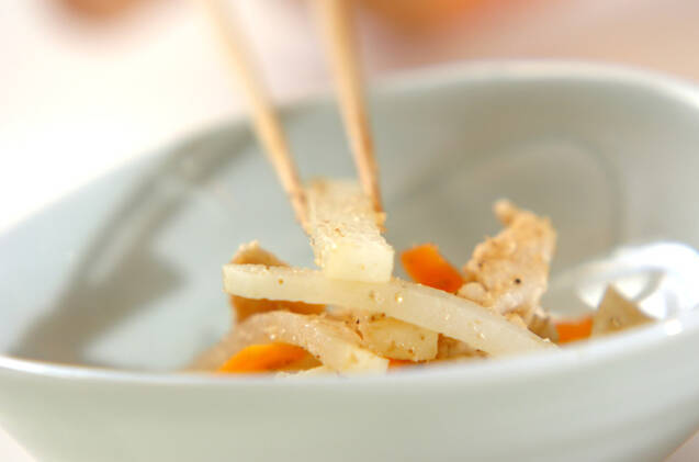 大根とニンジンの甘酢炒めの作り方の手順4