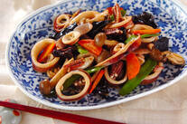 イカのオイスター炒め