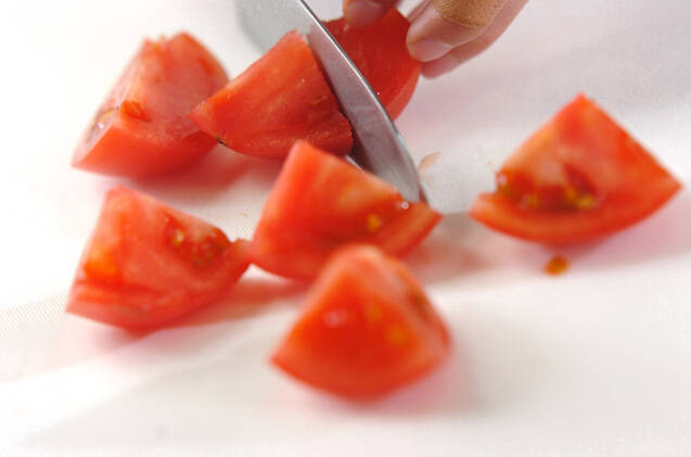 トマトのカレー風味サラダの作り方の手順1