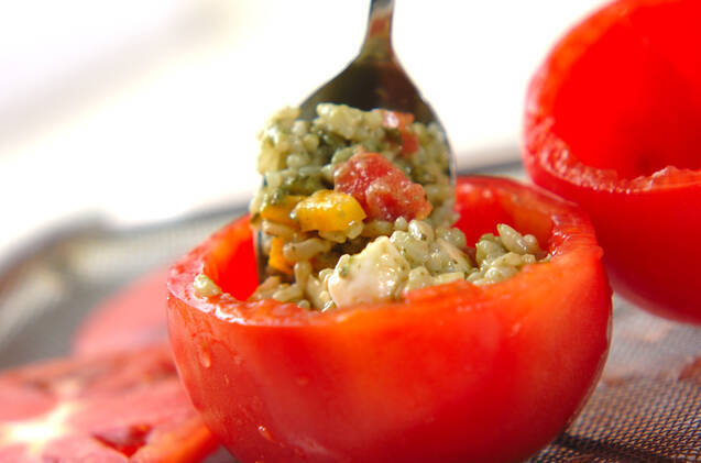 丸ごとトマトのライスサラダの作り方の手順3