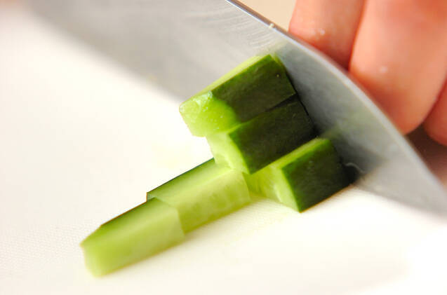 水煮大豆のサラダの作り方の手順1