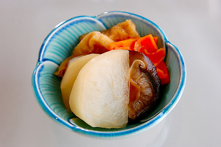 カブと厚揚げの煮物