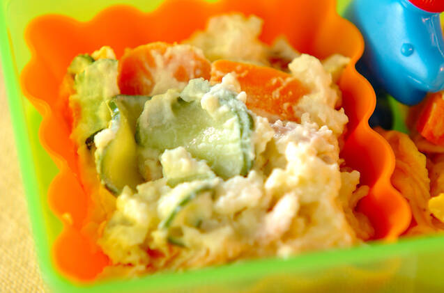 ナッツ入りポテサラ