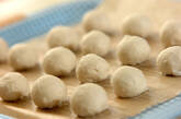 里芋のモチッと団子パンの作り方4