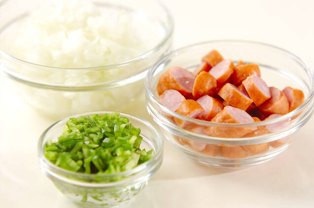 とろとろオムライスの作り方の手順1