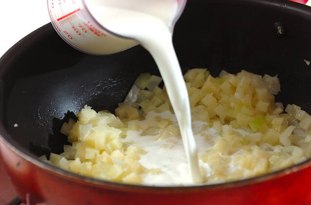 シーフードクリームスープの作り方の手順2