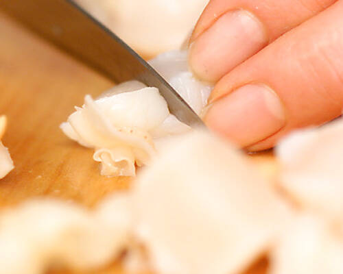 生ウニのスープスパゲティの作り方の手順1