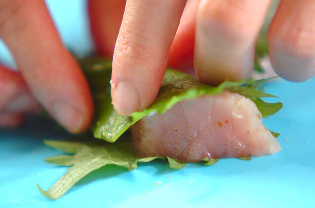 マグロの和風ムニエルの作り方の手順2