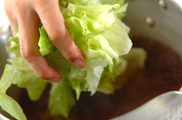 プリっとホタテとシャキッとレタスのあんかけ丼の作り方の手順2