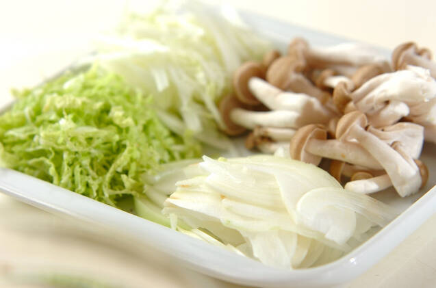 豚肉団子のスープの作り方の手順1