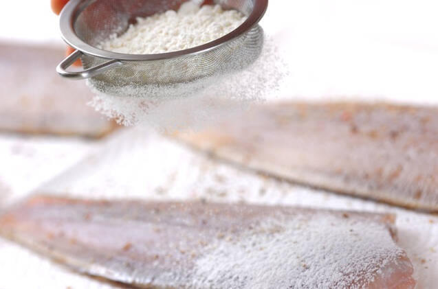 舌平目のムニエルの作り方の手順1