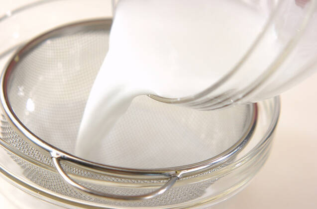 レンジでお手軽！わらびもちの作り方の手順1