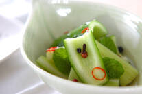 キュウリのピクルス