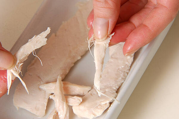 ほうれん草とささ身のナッツ和えの作り方の手順2