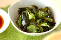 生ワカメのネギダレ和え