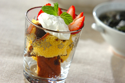 マスカルポーネとイチゴのデザート