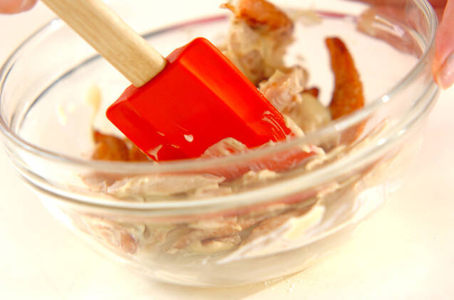 ささ身のワサビマヨ和えの作り方の手順3