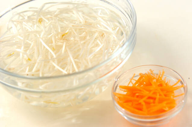 モヤシの甘酢和えの作り方の手順1