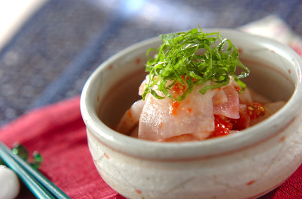 大根の梅肉和え