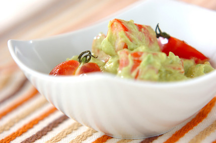 カニマヨアボカド和え