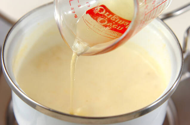卵白入りコーンスープの作り方の手順3