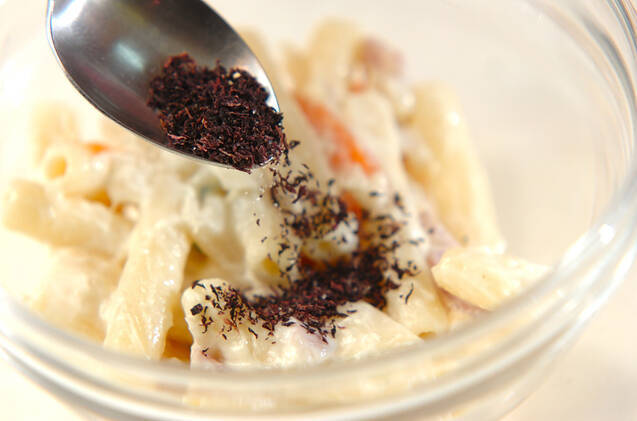 ユカリ風味のマカロニサラダの作り方の手順1