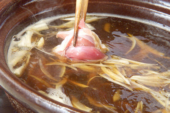 きりたんぽ鍋の作り方の手順5