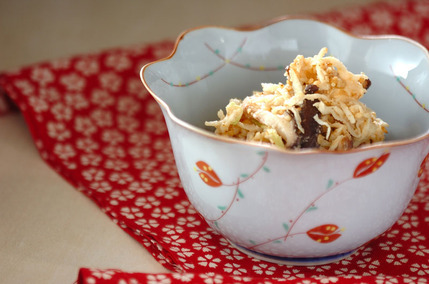 切干し大根のゴマ酢和え