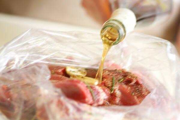 簡単スペアリブのオーブン焼き 絶品やわらか！人気レシピの作り方の手順1