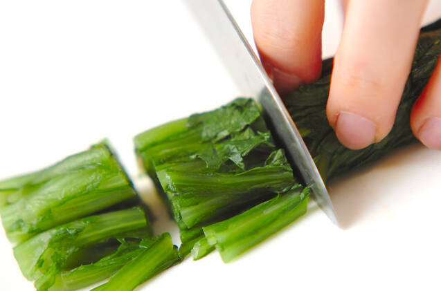 ホウレン草のゴマみそ和えの作り方の手順4