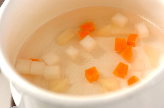 コロコロ大根サラダの作り方の手順1