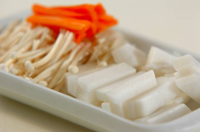 大根の合わせみそ汁の作り方の手順1