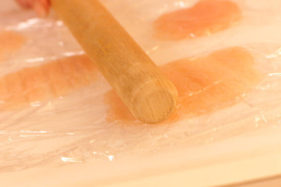 エビと鶏のひらひら揚げの作り方の手順1