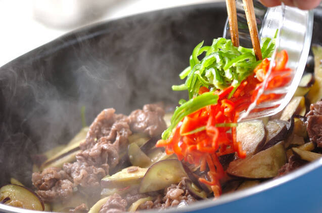 ナスと牛肉のゴマ炒めの作り方の手順7