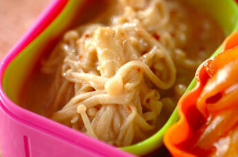 エノキのゴマダレ和え