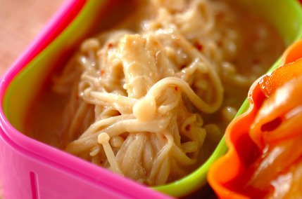 エノキのゴマダレ和え