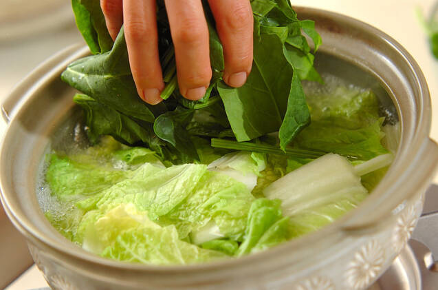 2種類のタレでいただく常夜鍋の作り方の手順8