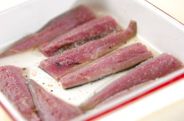 サンマのフライの作り方の手順1