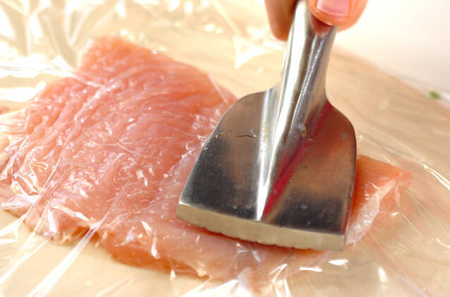 チキンカツの作り方の手順1