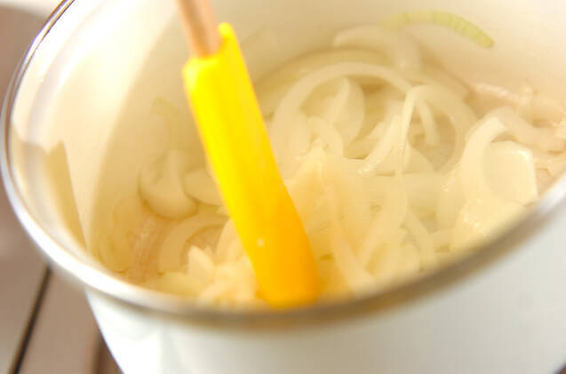 餅入りカレースープの作り方の手順3