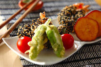 小エビのゴマ揚げ