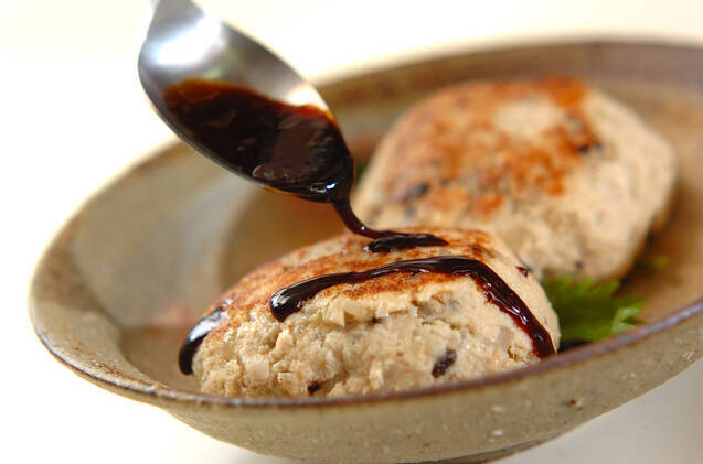 簡単ヘルシー！かさ増ししっとり甘辛おからハンバーグの作り方の手順6