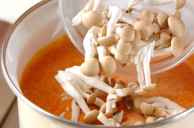 キノコのスープの作り方の手順2