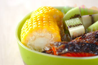 ゆでトウモロコシ