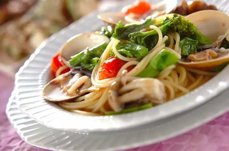 ハマグリと菜の花のスープパスタ レシピ 作り方 E レシピ 料理のプロが作る簡単レシピ