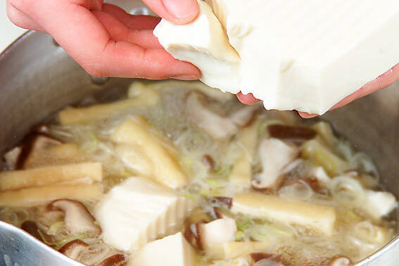 くずし豆腐汁の作り方の手順2