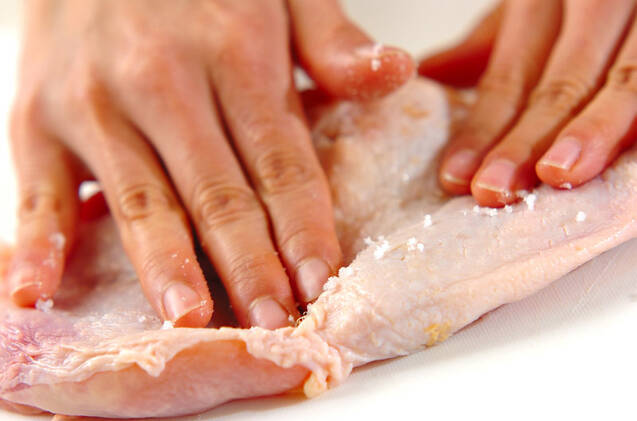 鶏のペッパー焼きの作り方の手順1