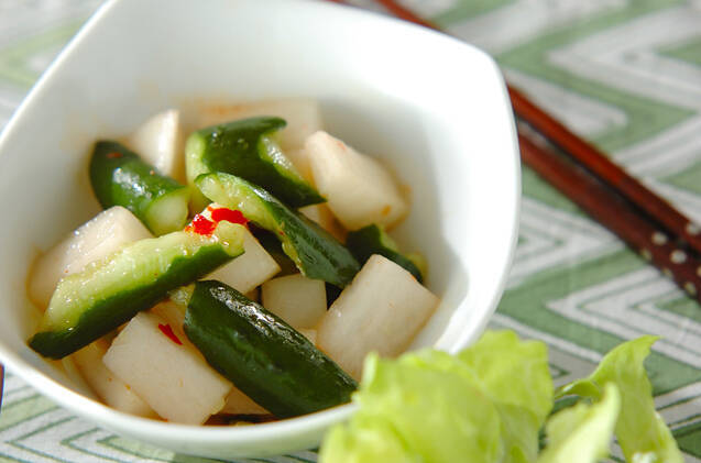 キュウリのピリ辛甘酢
