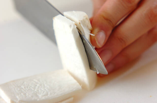 エリンギのピカタの作り方の手順1